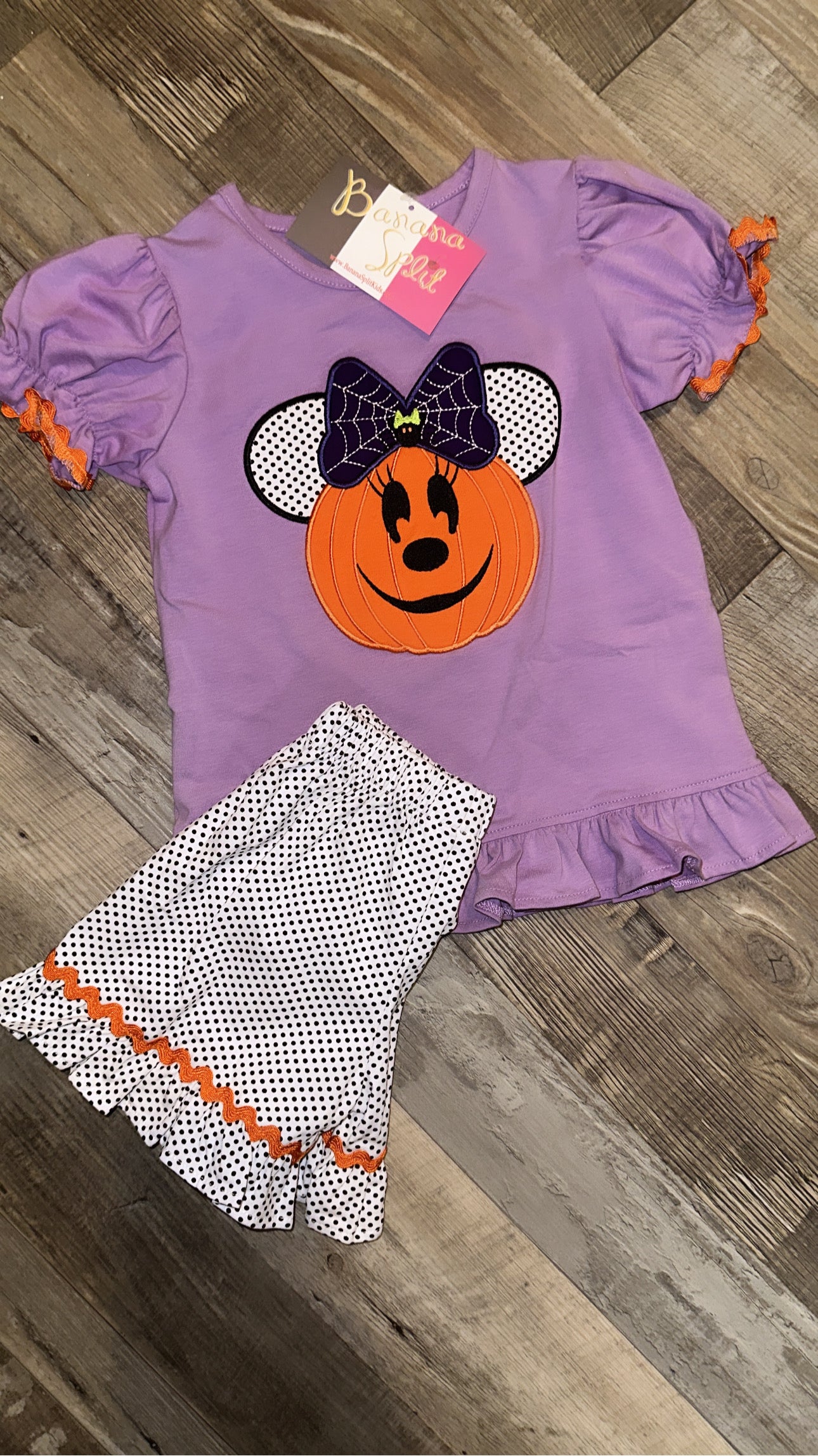 Banana Split Minnie Pumpkin short set