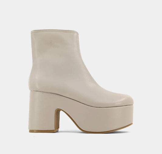 Shu shop Platform ankle boots